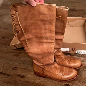 Bed Stu Women’s boots - like new